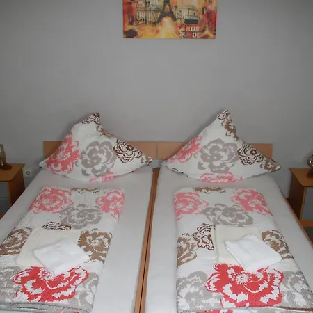 Restaurant Balkan Hotell 2*